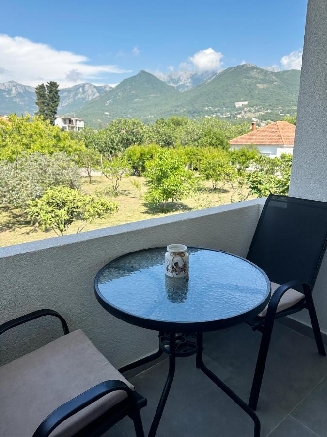 Danin Apartmani Бар Екстериор снимка